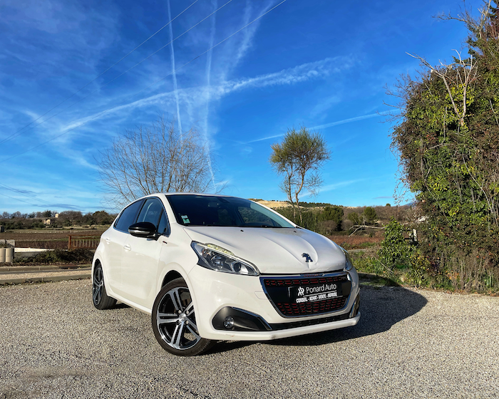 PEUGEOT 208 GT LINE 2015 1.6 HDI 120